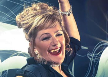 Atração internacional Nicki French faz show inédito no Flash Back Day em novembro