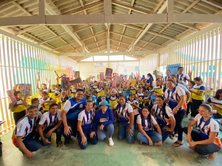 Prefeita Marina Pandolfo realiza programação especial de Dia das Crianças na zona urbana e rural de Nhamundá