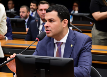 Saullo Vianna intervém para auxiliar pescadores no Amazonas não contemplados por auxílio federal