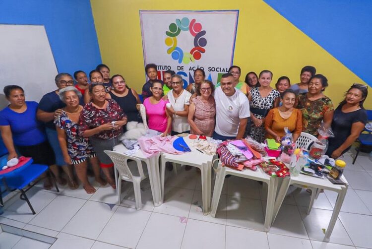 Com apoio do deputado Delegado Péricles, cursos profissionalizantes são disponibilizados para famílias do Jorge Teixeira