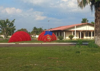 Presidente Figueiredo estreia temporada natalina, com inauguração da Árvore de natal e camerata, na Vila de Balbina