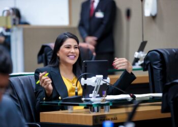 No primeiro ano de mandato, deputada Mayra Dias tem 19 projetos transformados em leis no Amazonas