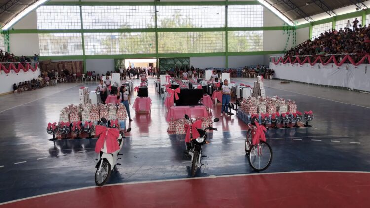 Prefeitura de Santa Isabel do Rio Negro realiza festa para funcionalismo e projeta ações para 2024