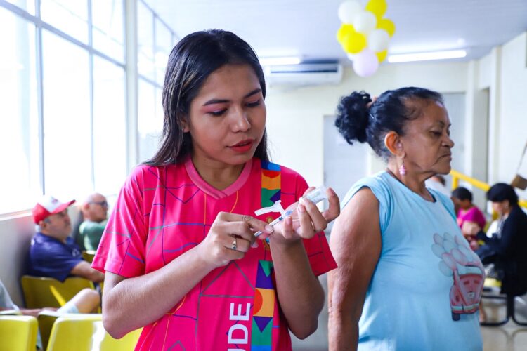 Prefeitura oferta vacina contra Covid-19 em 74 unidades esta semana