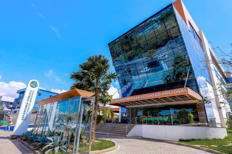 Defensoria abre inscrições para 30 vagas de estágio em Direito, em Manaus