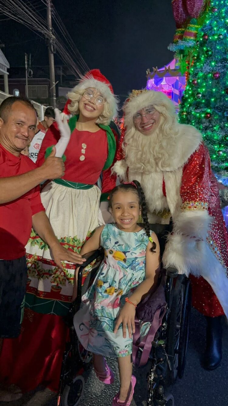 Despertando a Magia do Natal: parada natalina brilha nos bairros da zona Sul