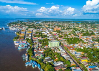 Prefeito Bi Garcia antecipa pagamento de dezembro e injeta mais de R$27 milhões em Parintins