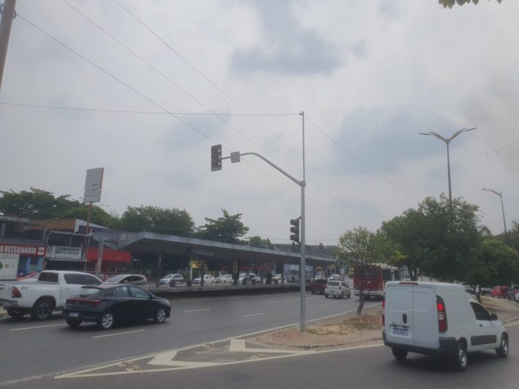 Prefeitura avança com semáforos inteligentes em Manaus