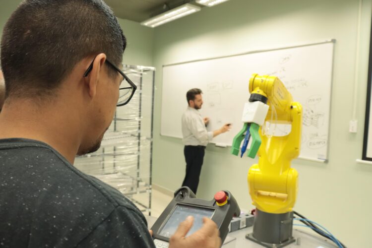 Escola Tecnológica da FPFtech divulga lista com aprovados para 2024