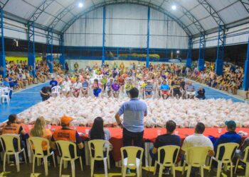 Mais cestas da operação estiagem são entregues no Mocambo do Arari