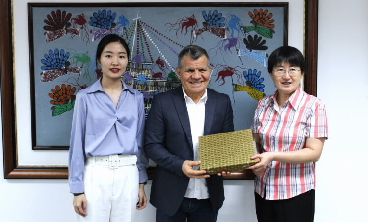 Suframa recebe visita de diplomatas chinesas