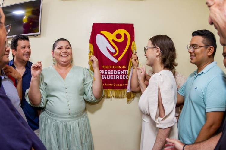 Patrícia Lopes entrega décima unidade de saúde reformada e revitalizada em Presidente Figueiredo