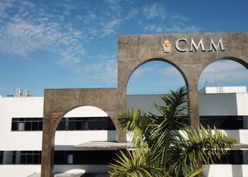 Caio André determina que estatutários e comissionados batam ponto na CMM