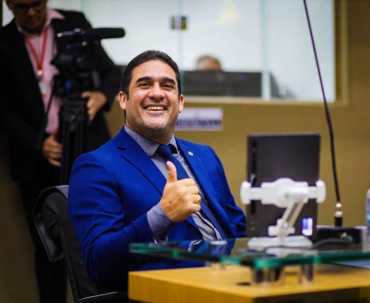 Deputado Cristiano D’Angelo apresenta Projeto de Lei para reconhecer a Corrida de Casqueta/Rabeta como esporte do Amazonas