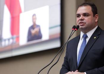 No Dia Internacional de Luta Contra o Câncer Infantil, Roberto Cidade reforça proposituras de sua autoria que tratam sobre o tema