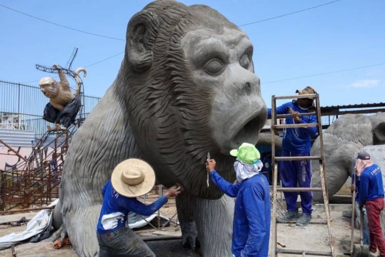Cenário dos primatas está quase concluído com modelagem no parque Amazonino Mendes