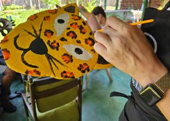 Oficina criativa desenvolve o bloco “Esturro na Onça”, de desenvolvimento coletivo, na Comunidade do Livramento