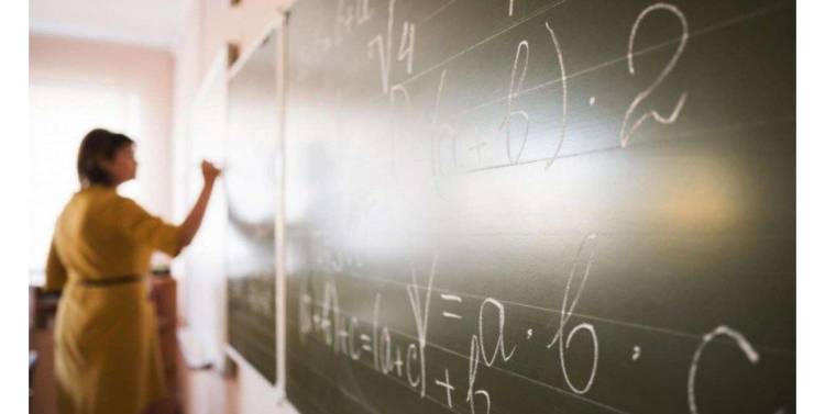 Governo Federal anuncia atualização do Piso Salarial para Professores em 2024