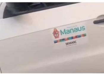 Funcionário da prefeitura é demitido após uso de carro oficial para transporte de foliões no carnaval