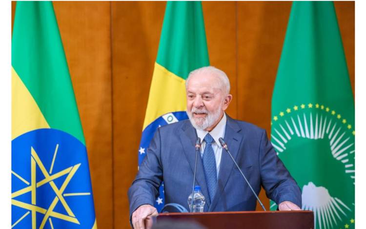 “Parece que teve a conivência de alguém do sistema”, diz Lula sobre fuga de dois criminosos em presídio federal