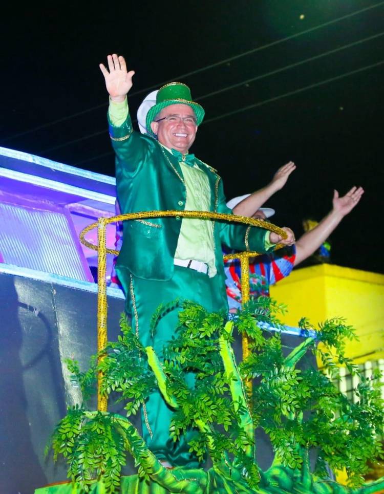 Unidos do Ramalho Júnior conquista primeiro título de sua história no Maués Folia 2024