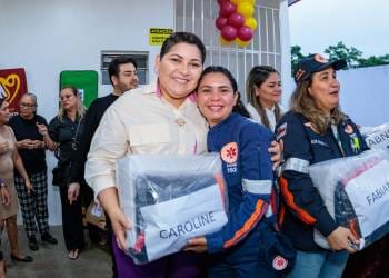 Patrícia Lopes inaugura nova base de atendimento do Samu e entrega fardamento aos socorristas