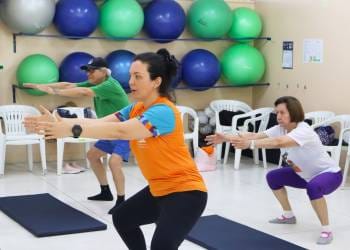 Aulas de dança e pilates do Parque Municipal do Idoso são aliadas fundamentais para a saúde e bem-estar da pessoa idosa