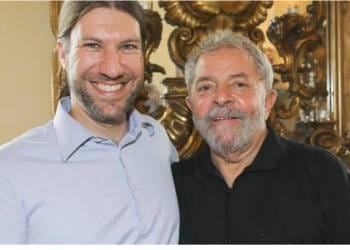 Diplomata brasileiro morre durante missão em Ruanda; Lula lamenta morte