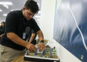 Governo do Amazonas faz mutirão para a entrega Carteira de Identidade Nacional neste sábado, nos PACs de Manaus