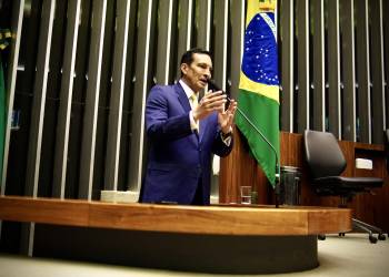 EXCLUSIVO: SIDNEY LEITE DENUNCIA POSSÍVEL APAGÃO E FALTA DE GÁS NA REGIÃO NORTE