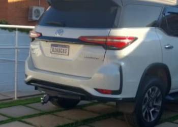 Polícia localiza carro de motorista que atirou em veículo durante discussão de trânsito em SP