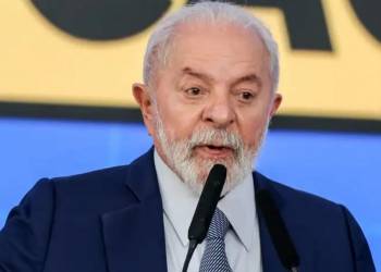 Lula diz que vai sancionar projeto que libera cassinos e jogos de azar