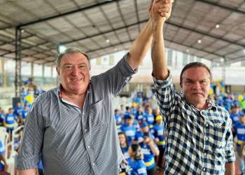 “Enquanto eles me atacam nas redes sociais eu trabalho”, diz prefeito de Santa Isabel do Rio Negro ante a ataques da oposição