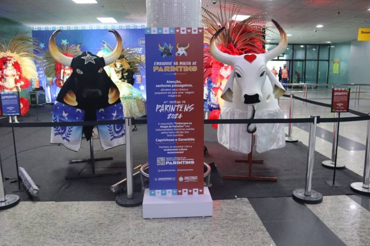 Manaus Airport recepciona passageiros com show de Boi-Bumbá
