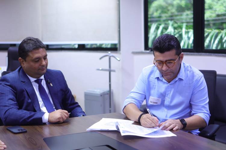 Concurso público: presidente da Câmara Municipal assina contrato com Instituto Acesso; saiba sobre o edital