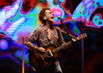 Teatro Amazonas recebe Nando Reis em setembro