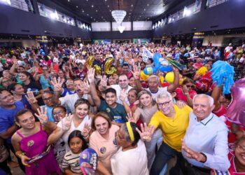 UPAs 24 horas terão consultas, exames, medicamentos e equipe multidisciplinar, garante Roberto Cidade