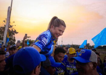 Demonstrando a força de Marina Pandolfo na zona rural de Nhamundá, comunidades se unem em ato de apoio à candidata