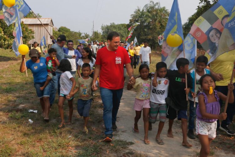 Mateus Assayag reforça compromisso com a zona rural em visita às sete aldeias indígenas do Rio Uaicurapá