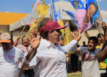 Comunidades de Rumo Certo e Novo Rumo Abraçam Patrícia e Ricelli com Carinho e Confiança