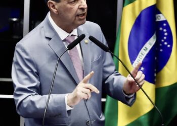 Após relatório do Banco Central, Senador Omar volta a cobrar suspensão das bets ate a regulamentação no Brasil