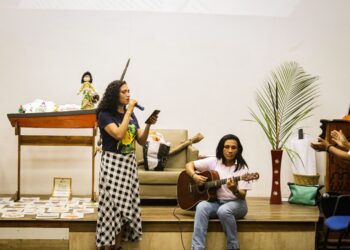 Professores destacam projeto que leva vivência ribeirinha para dentro das salas de aula - FAS