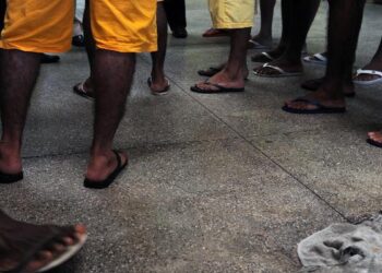 Encarceramento é principal causa de tuberculose na América Latina