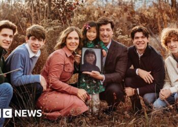 Órfãos com deficiência sofrem o impacto da proibição de adoção no exterior na China