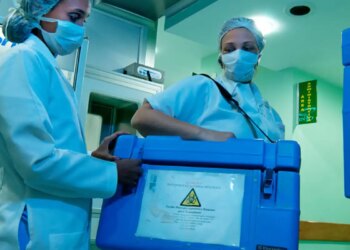 Transplante com HIV: ex-secretário é parente de sócios de laboratório