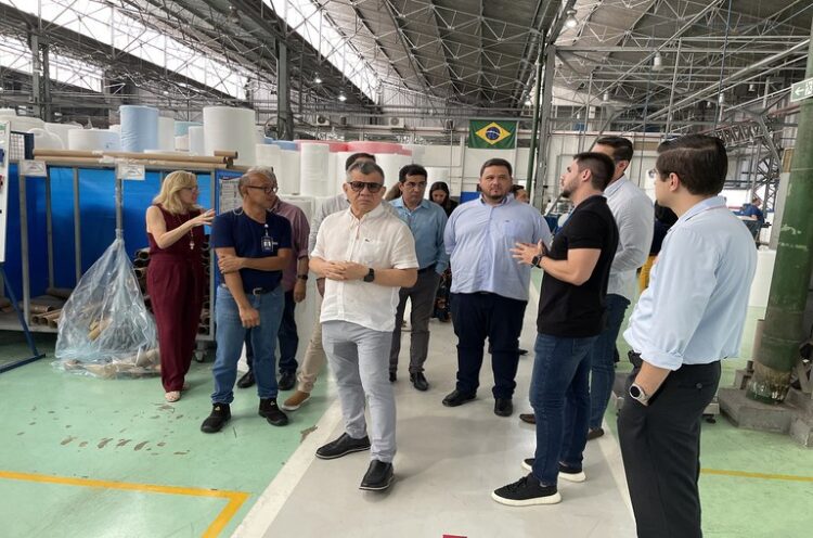 Alfatec apresenta tecnologias pioneiras de solda para comitiva da Suframa — Suframa