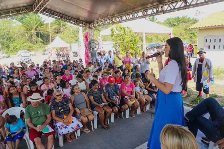 Mayra retorna “Ação em Dias” com atendimentos no Residencial Parintins