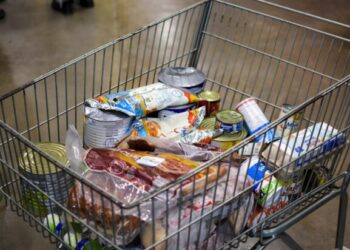 Dia Nacional do Supermercado: Procon-AM alerta consumidores para compras seguras