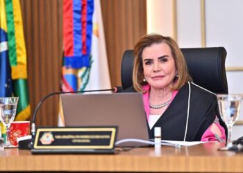 Yara Amazônia Lins é reeleita presidente do TCE-AM para o biênio 2026-2027 – Tribunal de Contas do Estado do Amazonas