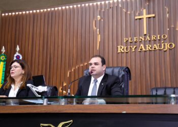 Lei de Roberto Cidade prevê ampliação dos mecanismos de segurança aquática no Amazonas